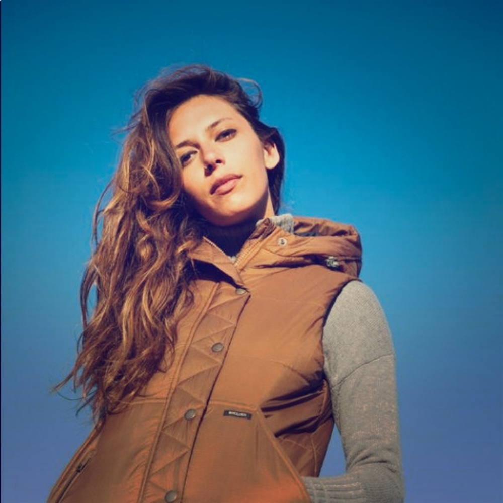 Holden Outerwear Women's S Willow Vest in Bison